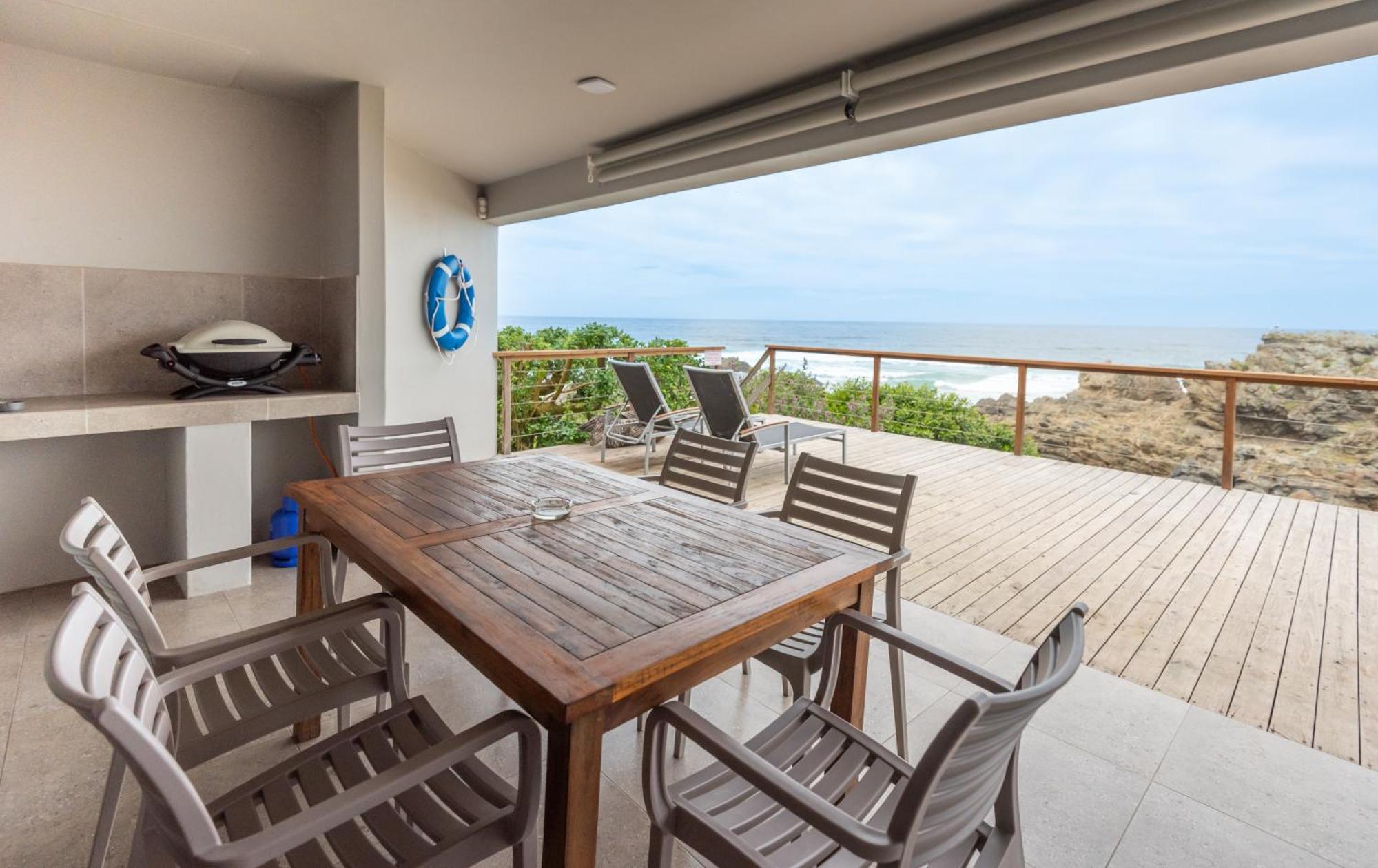Picnic Rock Seaside Accommodation Keurboomstrand Room photo